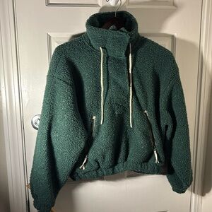 Universal Thread Goods Co. Green QuarterZip jacket.